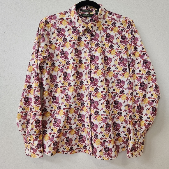Eddie Bauer Women's Stretch Wrinkle Resitant Button Up Shirt Retro Floral Print - Picture 1 of 6